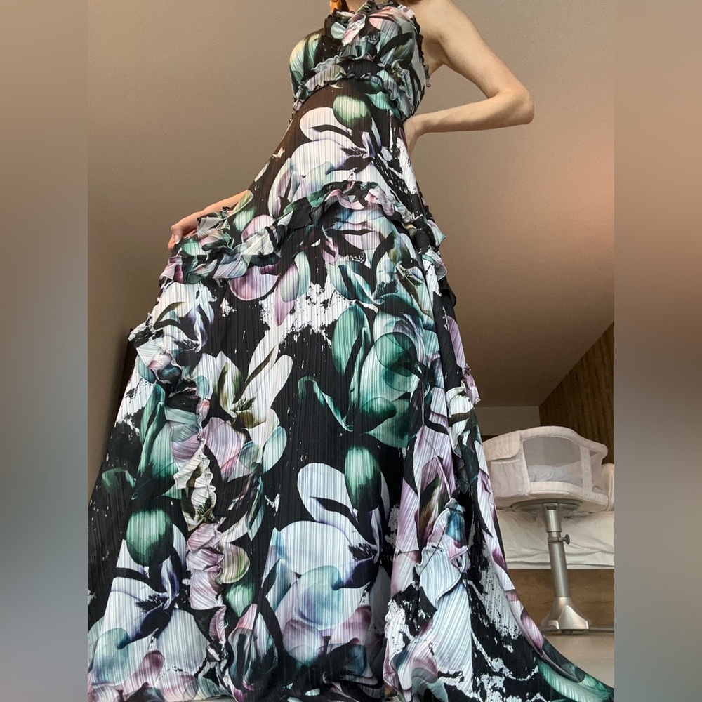 Bebe Floral Long Elegant Dress - For Special Occasions - Size Small/4